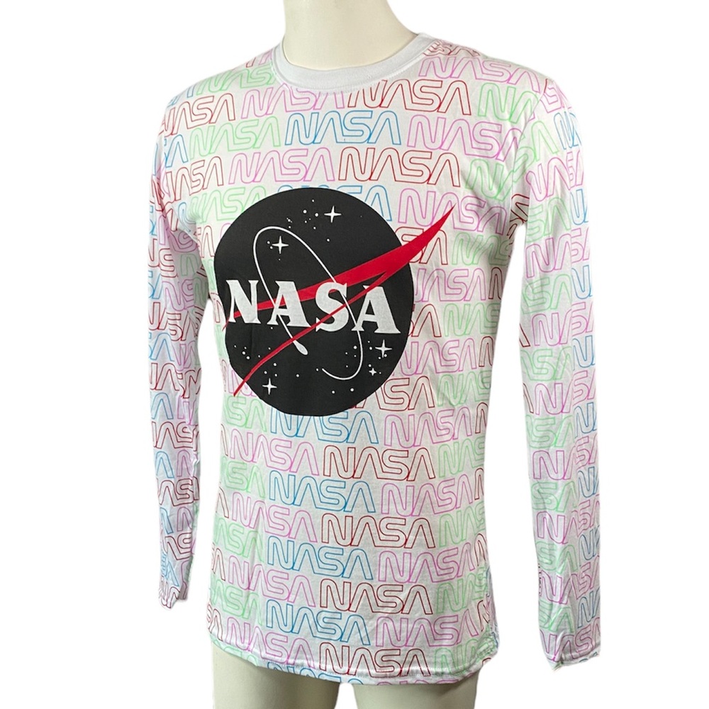 NASA Graphic Long Sleeve Size Medium